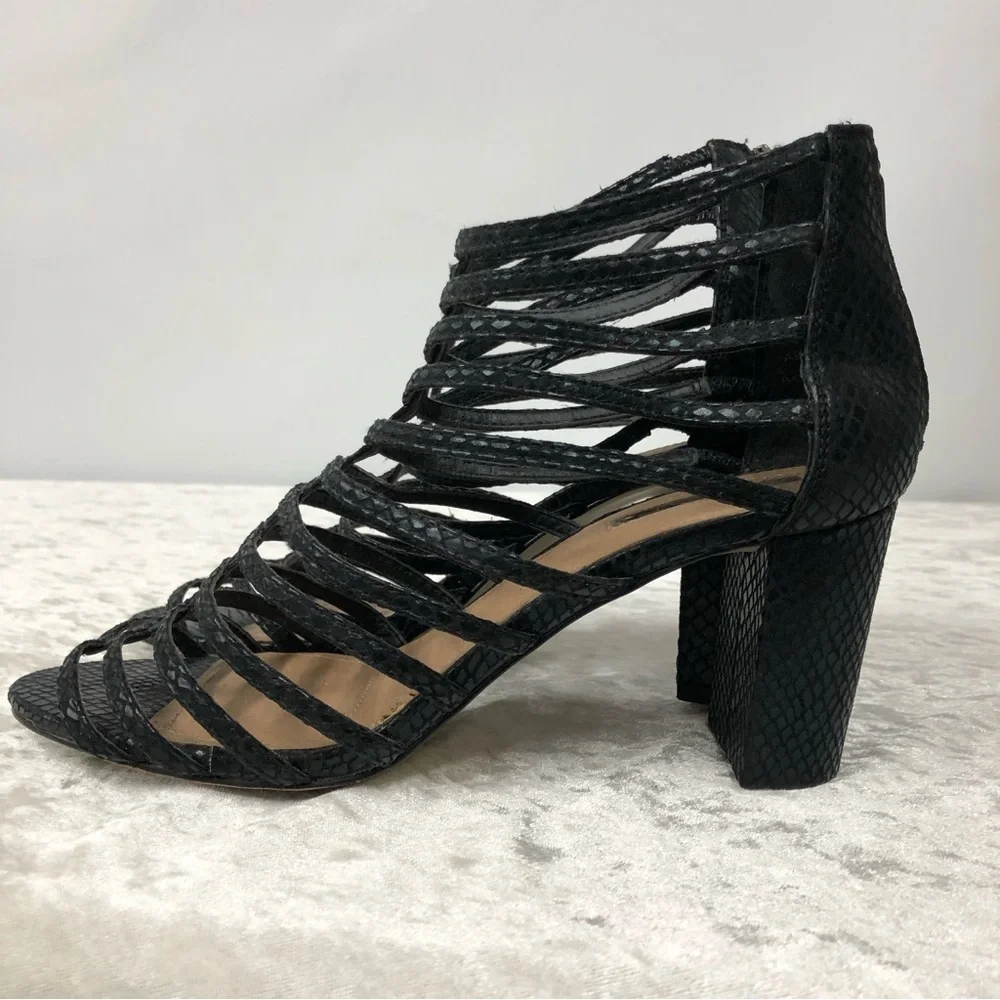 Tahari Arrive2 size 8M black high heels-FLAWED - Picture 1 of 9